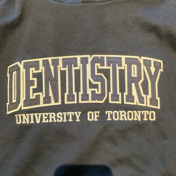 University of Toronto “Dentistry” Hoodie - Picture 3 of 5